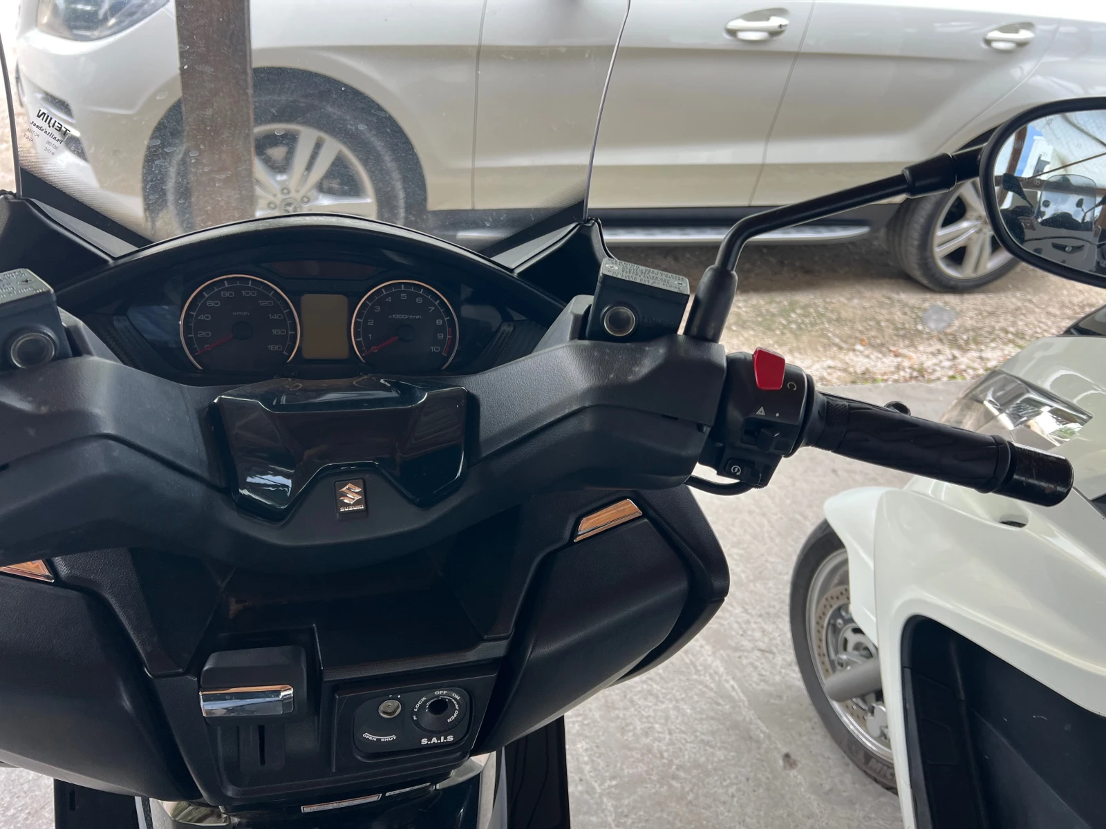 Suzuki Burgman 400 ABS Tsc Lizing - изображение 9