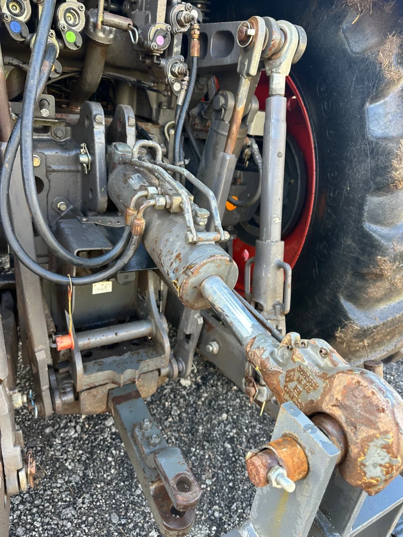 Трактор Claas AXION 850 CEBIS 2012, снимка 7 - Селскостопанска техника - 52381864