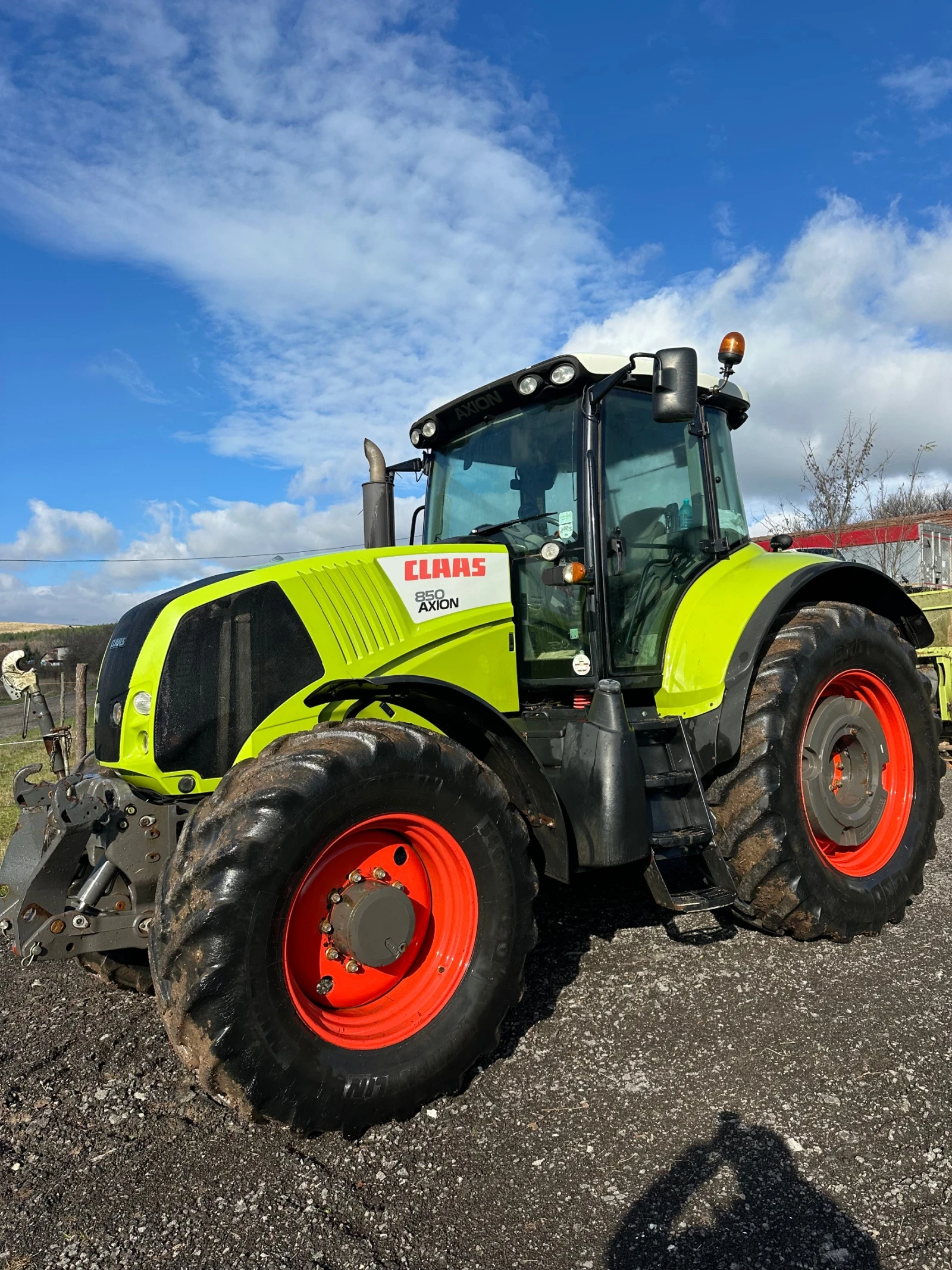 Трактор Claas AXION 850 CEBIS 2012 - изображение 2