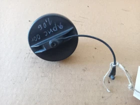 Капачка резервоар вътрешна Тойота Ярис 1.0Б (к)