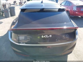 Kia EV6 * LIGHT* LONG RANGE* , снимка 13