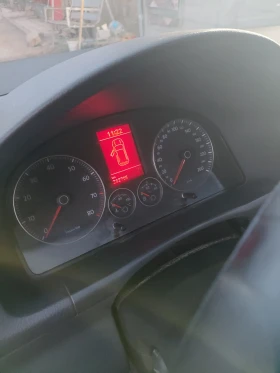 VW Touran 1.6, снимка 3