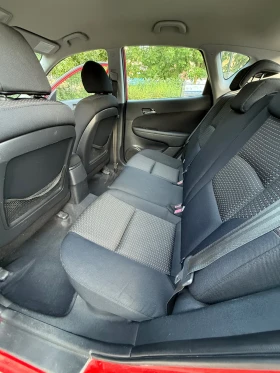 Hyundai I30 1.6 CRDI, снимка 13
