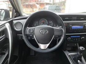 Toyota Auris 1.33i* 99к.с.* 6 скорости* Уникат* Като нова, снимка 16