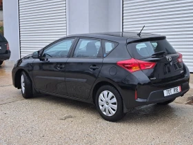 Toyota Auris 1.33i* 99к.с.* 6 скорости* Уникат* Като нова, снимка 6
