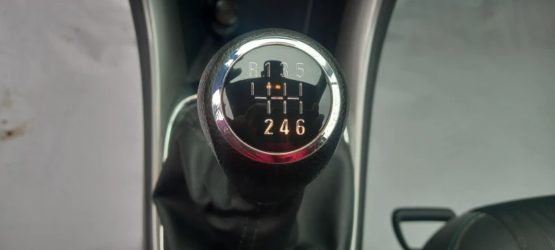 Chevrolet Trax FULL ИЗКЛЮЧИТЕЛЕН СЕРВИ КНИЖК УНИКТ ОБСЛУЖН ИТАЛИЯ, снимка 12 - Автомобили и джипове - 22214727