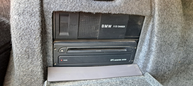 BMW 320 150hp 6скорости, снимка 14 - Автомобили и джипове - 45671704