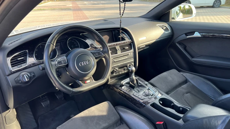 Audi A5 3.0 TDI S-Line, снимка 11 - Автомобили и джипове - 47374497