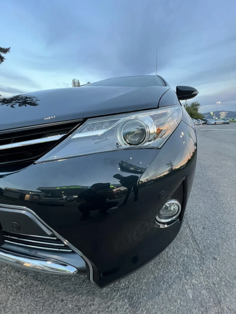 Toyota Auris HYBRID КОЖА/НАВИ/НОВА, снимка 14 - Автомобили и джипове - 47628280