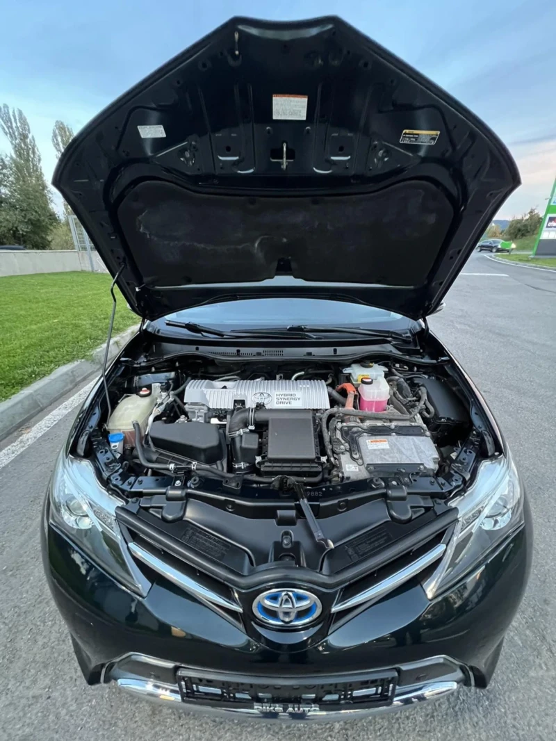 Toyota Auris HYBRID КОЖА/НАВИ/НОВА, снимка 16 - Автомобили и джипове - 47628280