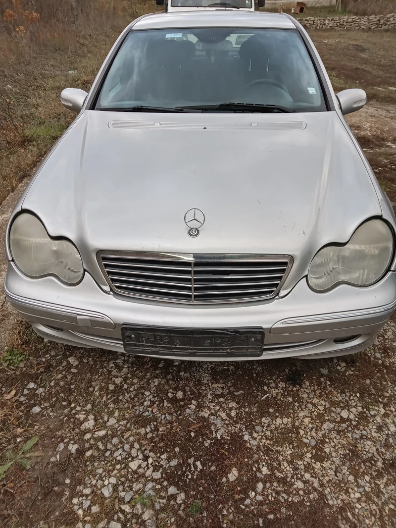 Mercedes-Benz C 200, снимка 1 - Автомобили и джипове - 48104297