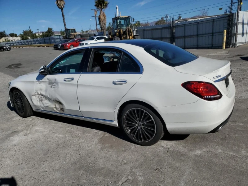 Mercedes-Benz C 300, снимка 4 - Автомобили и джипове - 48724227