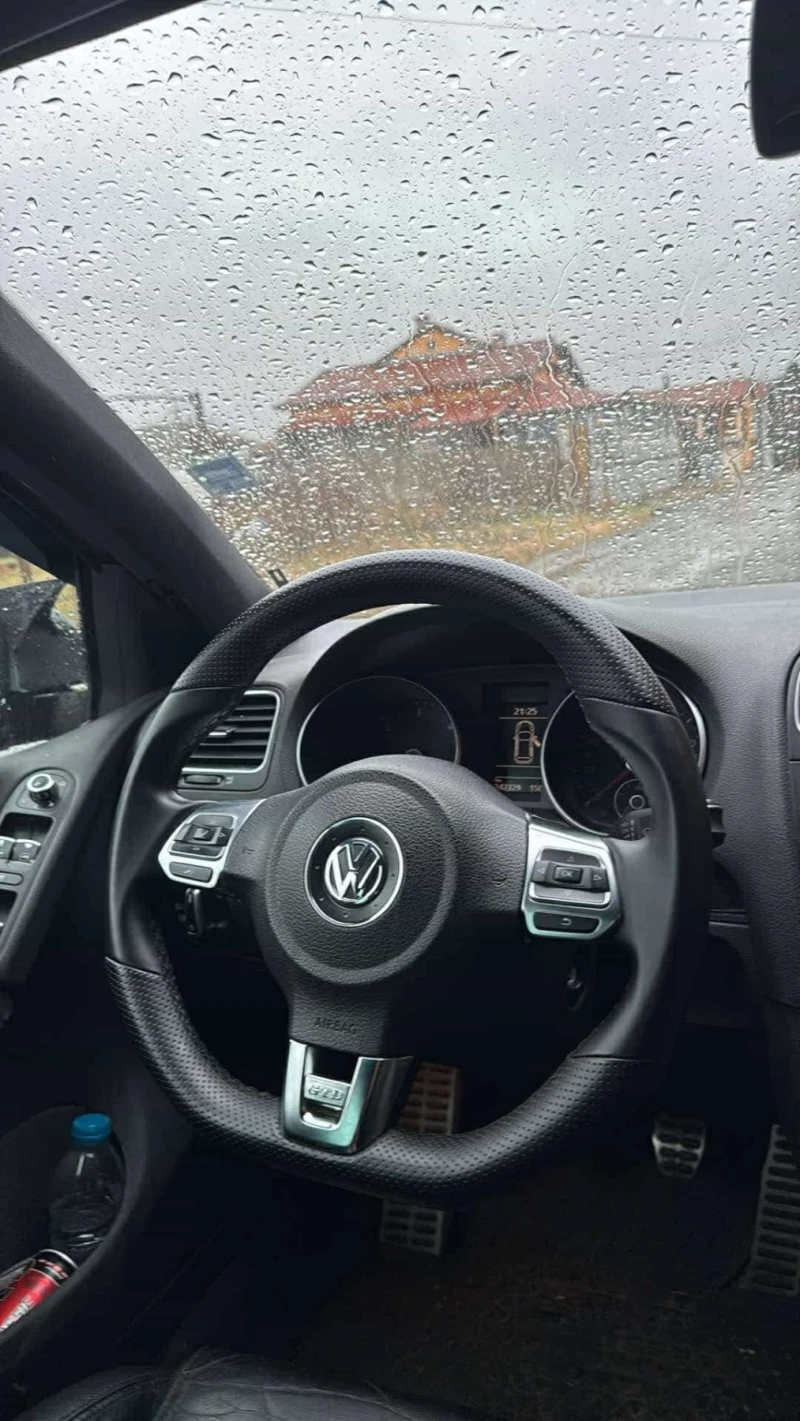 VW Golf Kolata e vav top sastoqnie speshna prodajba , снимка 10 - Автомобили и джипове - 49334185