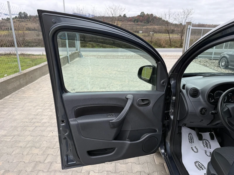 Mercedes-Benz Citan 1.5DCI, снимка 9 - Автомобили и джипове - 52586057