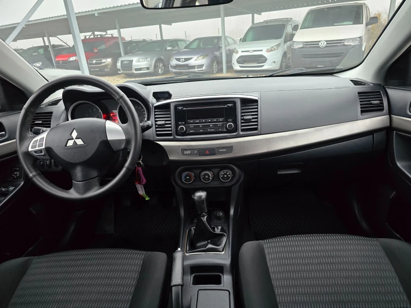Mitsubishi Lancer 1.6 БЕНЗИН РЕАЛНИ КИЛОМЕТРИ, снимка 13 - Автомобили и джипове - 52679797