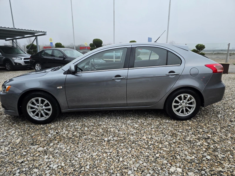 Mitsubishi Lancer 1.6 БЕНЗИН РЕАЛНИ КИЛОМЕТРИ, снимка 2 - Автомобили и джипове - 52679797