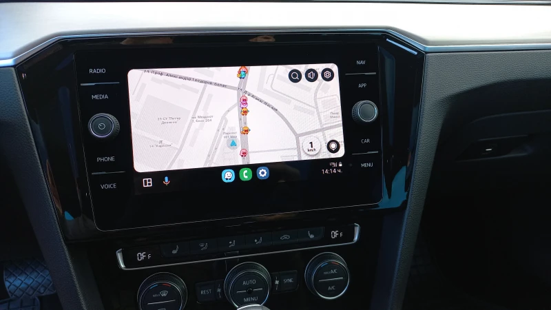 VW Passat B8 2.0TDI 4Motion, снимка 10 - Автомобили и джипове - 53237457