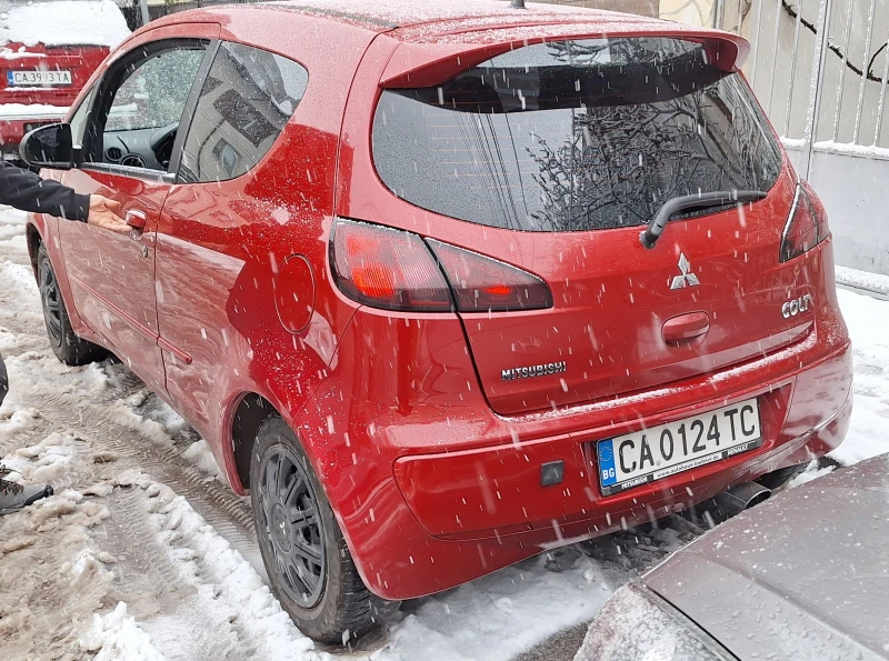 Mitsubishi Colt, снимка 3 - Автомобили и джипове - 53301392