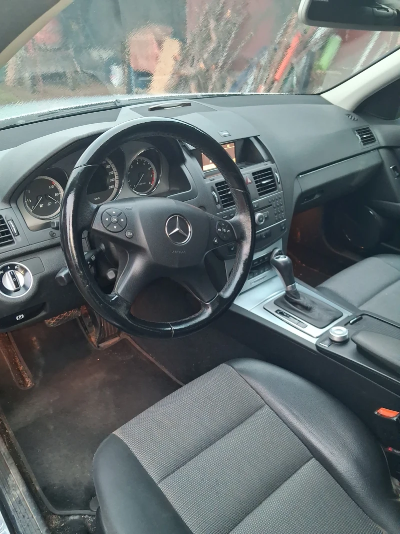 Mercedes-Benz C 250 Bluefigence CGI, снимка 10 - Автомобили и джипове - 53342198