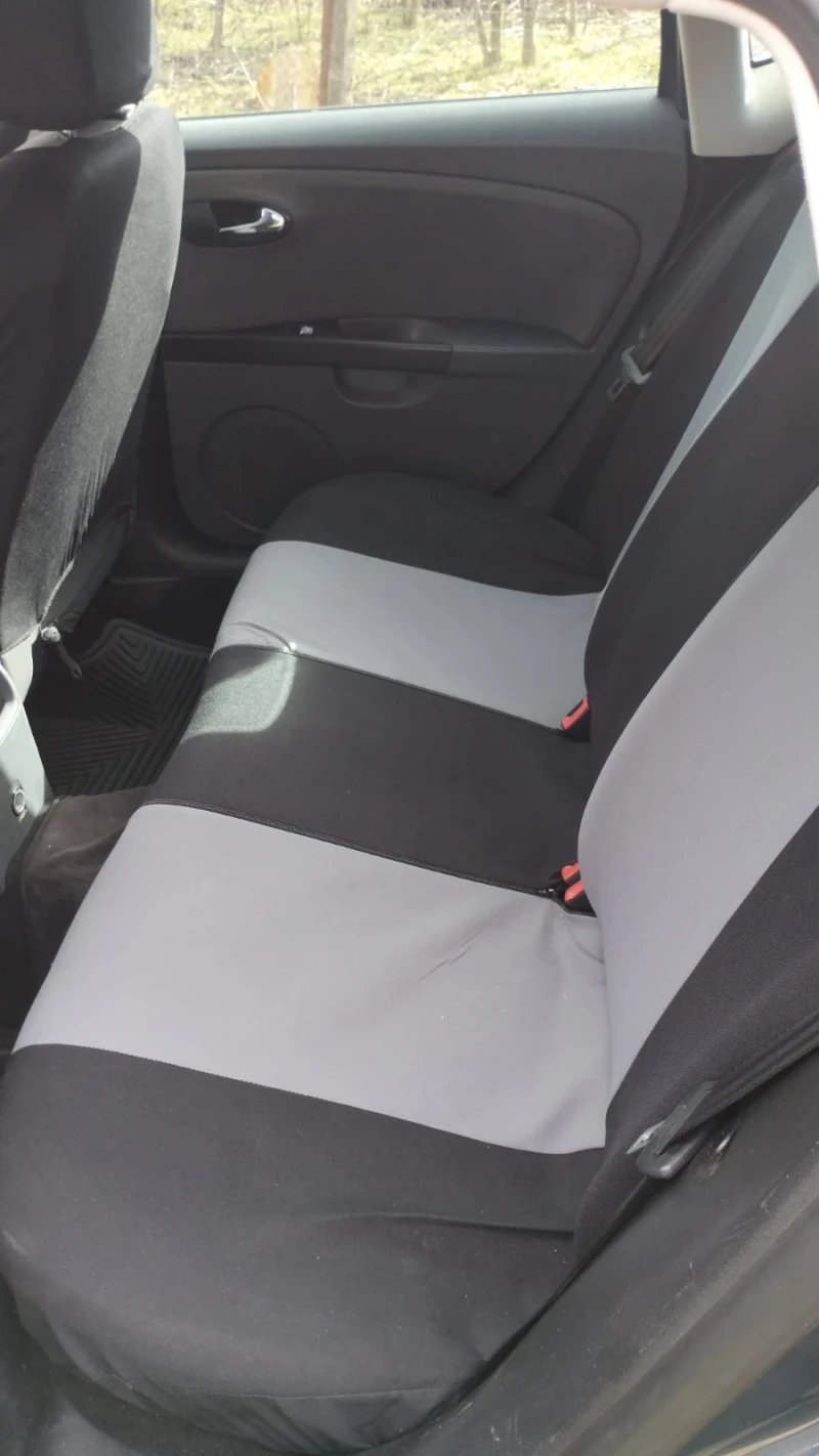 Seat Leon 1.6, снимка 7 - Автомобили и джипове - 53392194