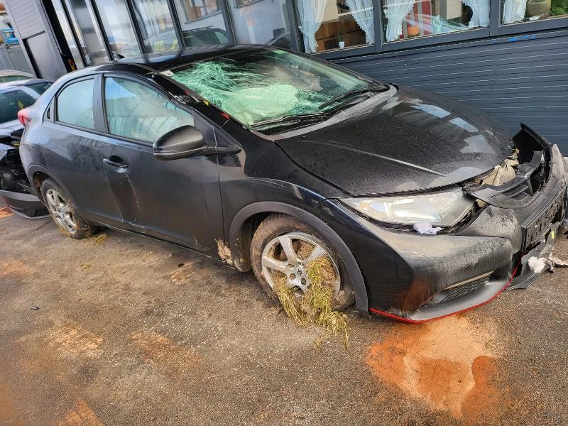 Honda Civic 1.6D, снимка 1 - Автомобили и джипове - 46764605