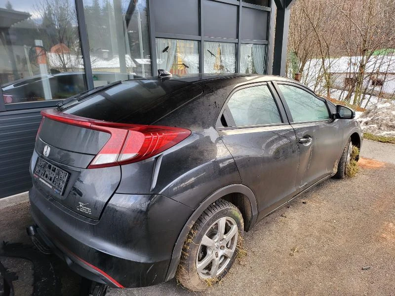 Honda Civic 1.6D, снимка 4 - Автомобили и джипове - 46764605