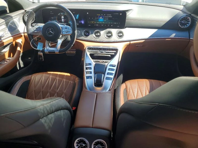 Mercedes-Benz AMG GT 43 * DISTRONIC * КЛИП НА МОТОРА, снимка 5 - Автомобили и джипове - 54849402