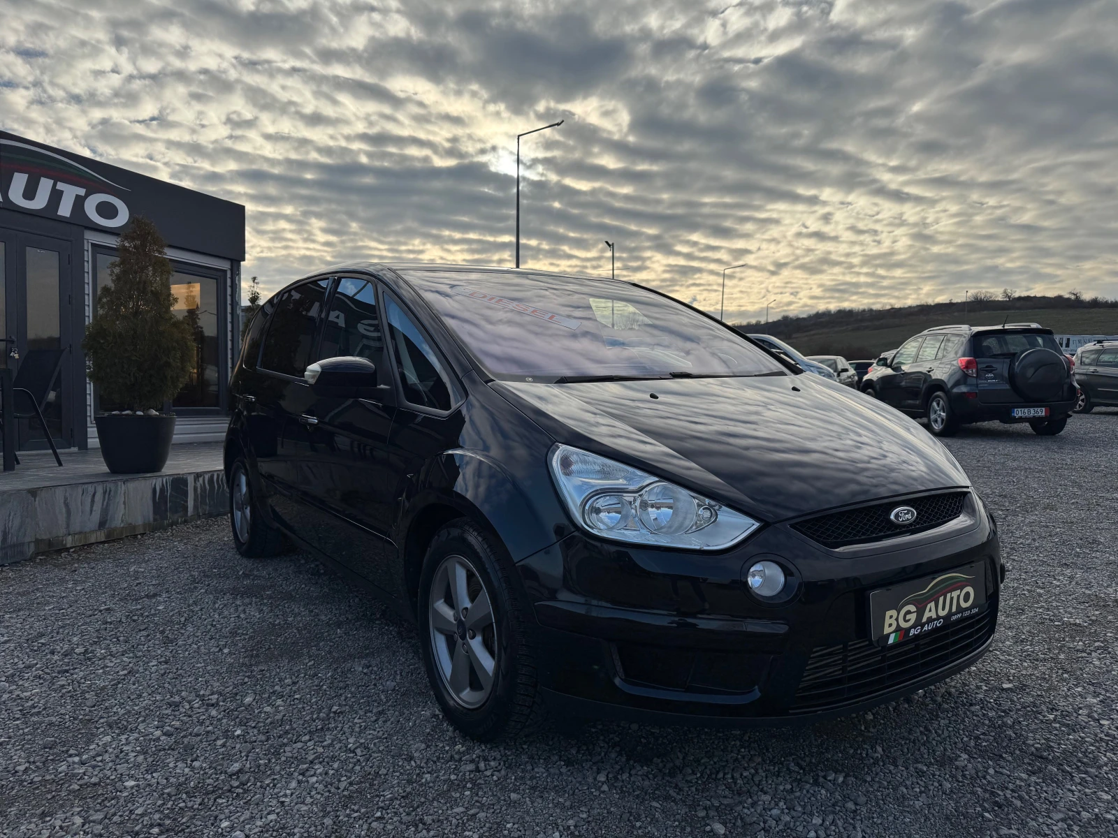 Ford S-Max * ИТАЛИЯ* TITANIUM* 2.0-140* 2010 ГОДИНА*  - изображение 3