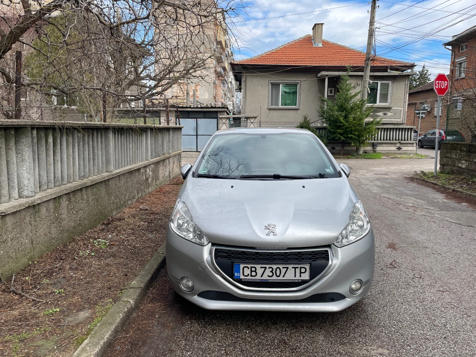 Peugeot 208 | Mobile.bg � ����������� 1