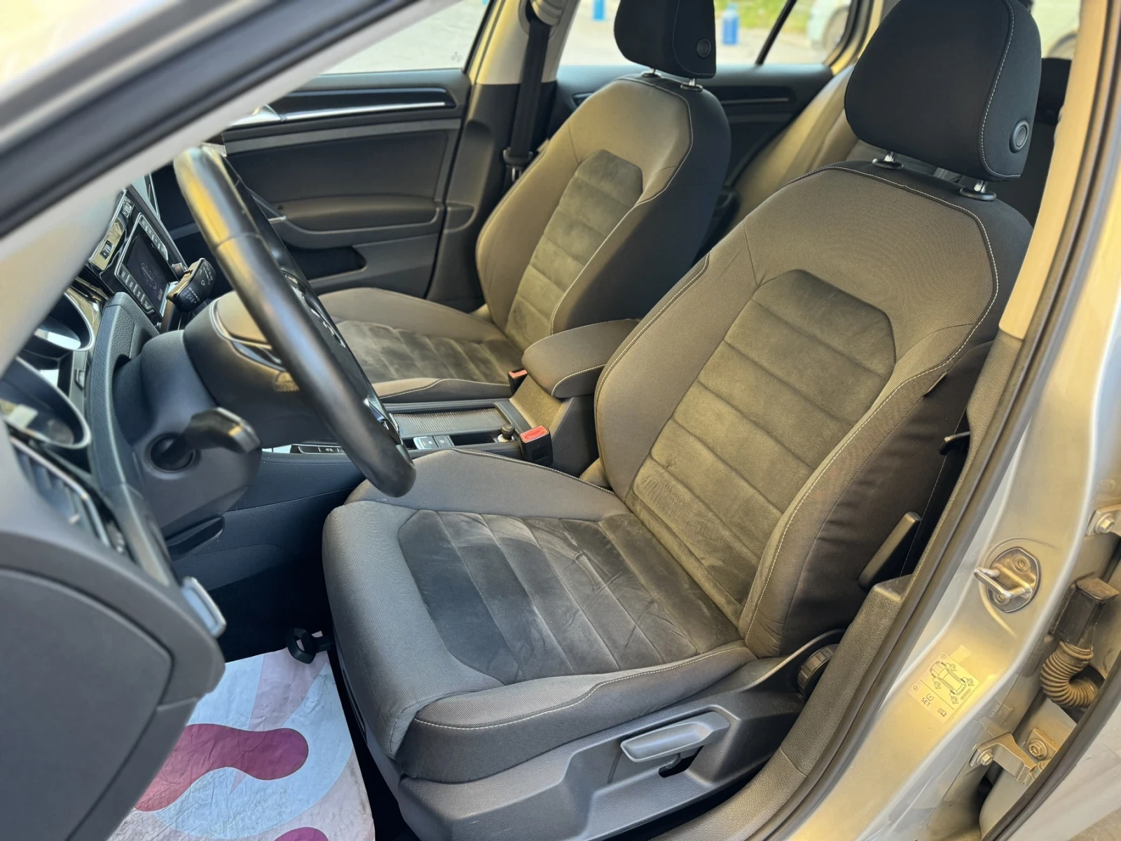 VW Golf  - изображение 9