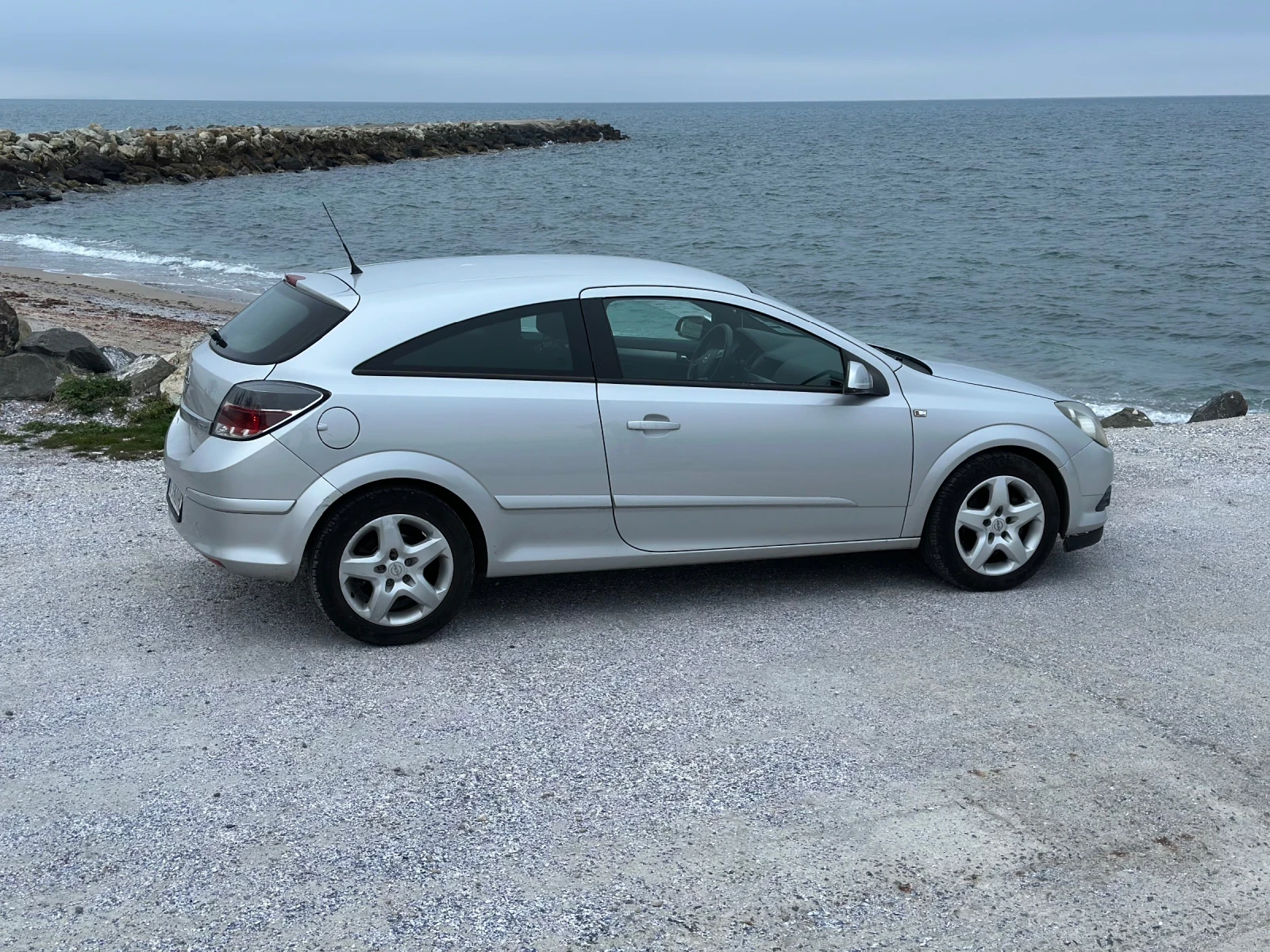 Opel Astra 1.7 CDTI - изображение 6