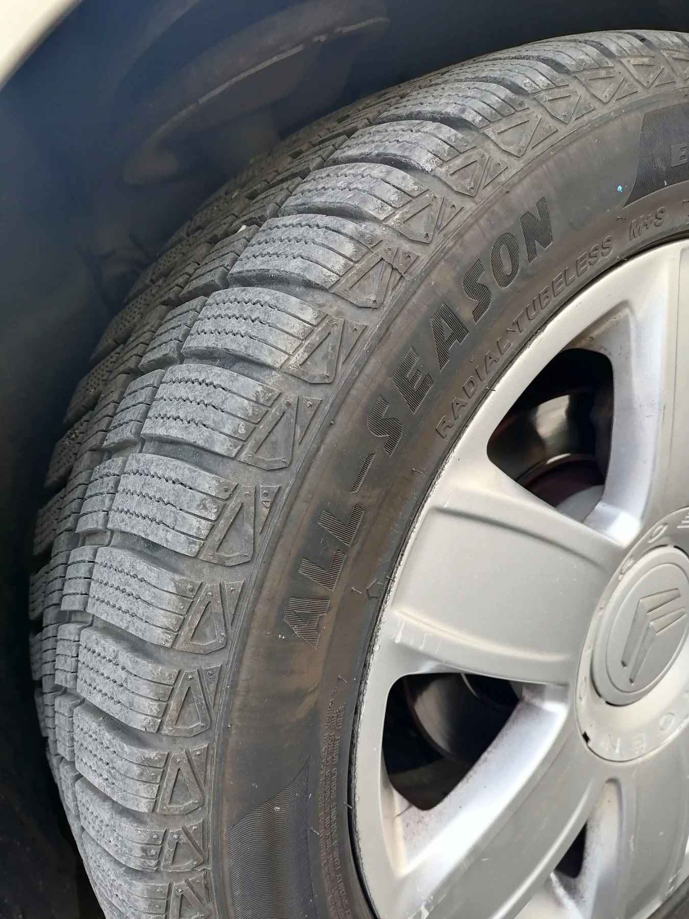Citroen C4 1, 6 - изображение 5