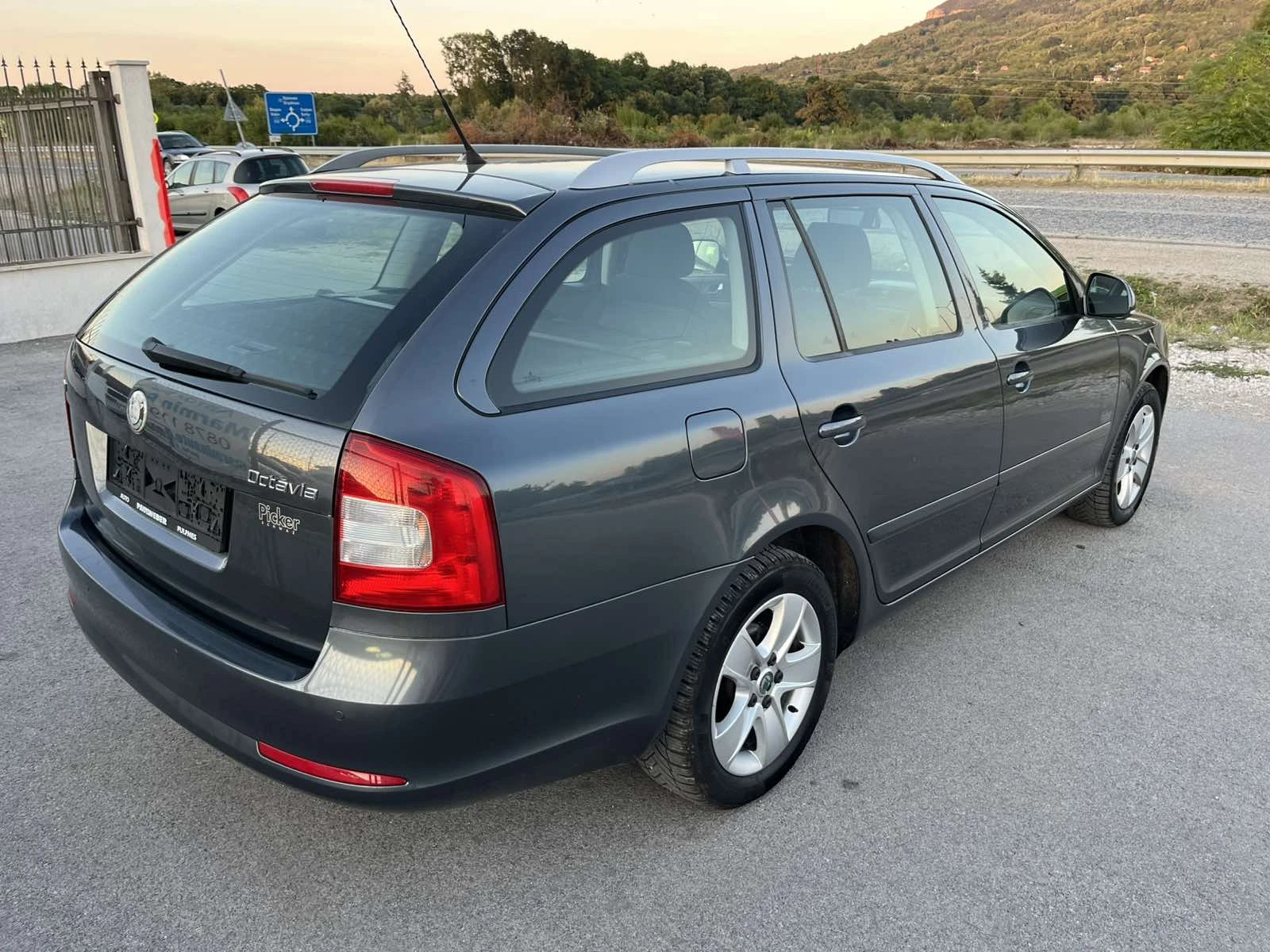 Skoda Octavia 1.9TDI 105кс EURO 5 AВТОПИЛОТ КЛИМАТРОНИК ПОДГРЕВ - изображение 4