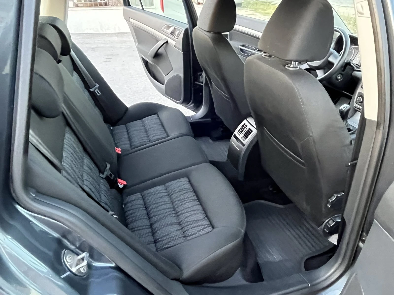 Skoda Octavia 1.9TDI 105кс EURO 5 AВТОПИЛОТ КЛИМАТРОНИК ПОДГРЕВ - изображение 10