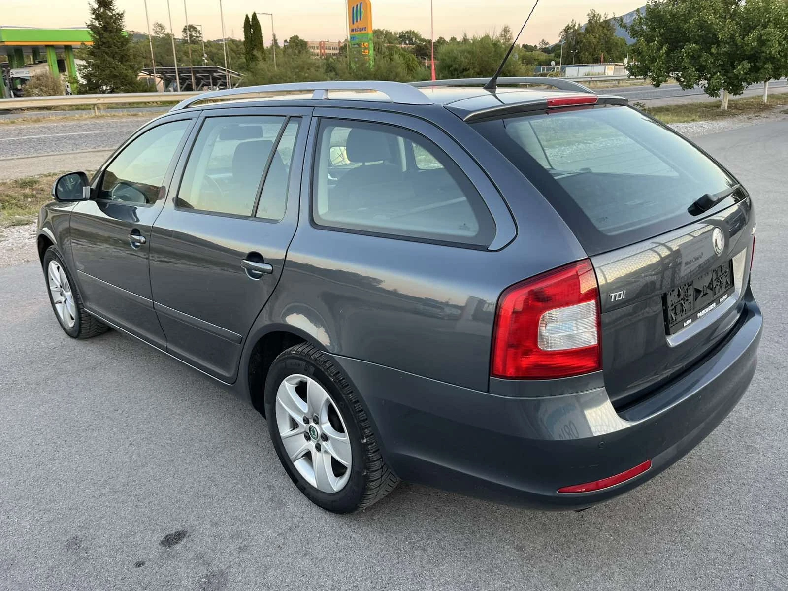 Skoda Octavia 1.9TDI 105кс EURO 5 AВТОПИЛОТ КЛИМАТРОНИК ПОДГРЕВ - изображение 5