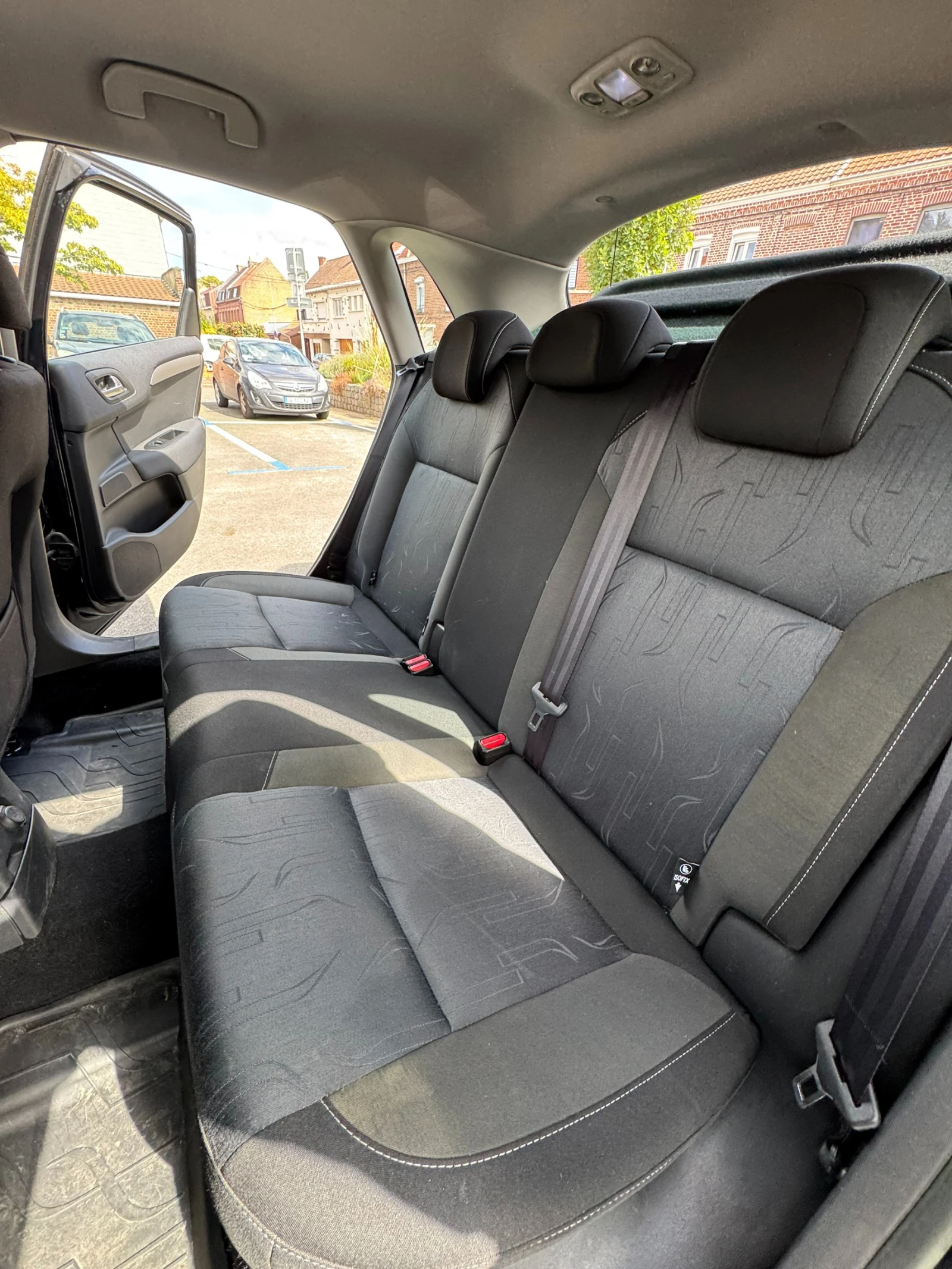 Citroen C4 1.6 e-HDi  | Mobile.bg   10