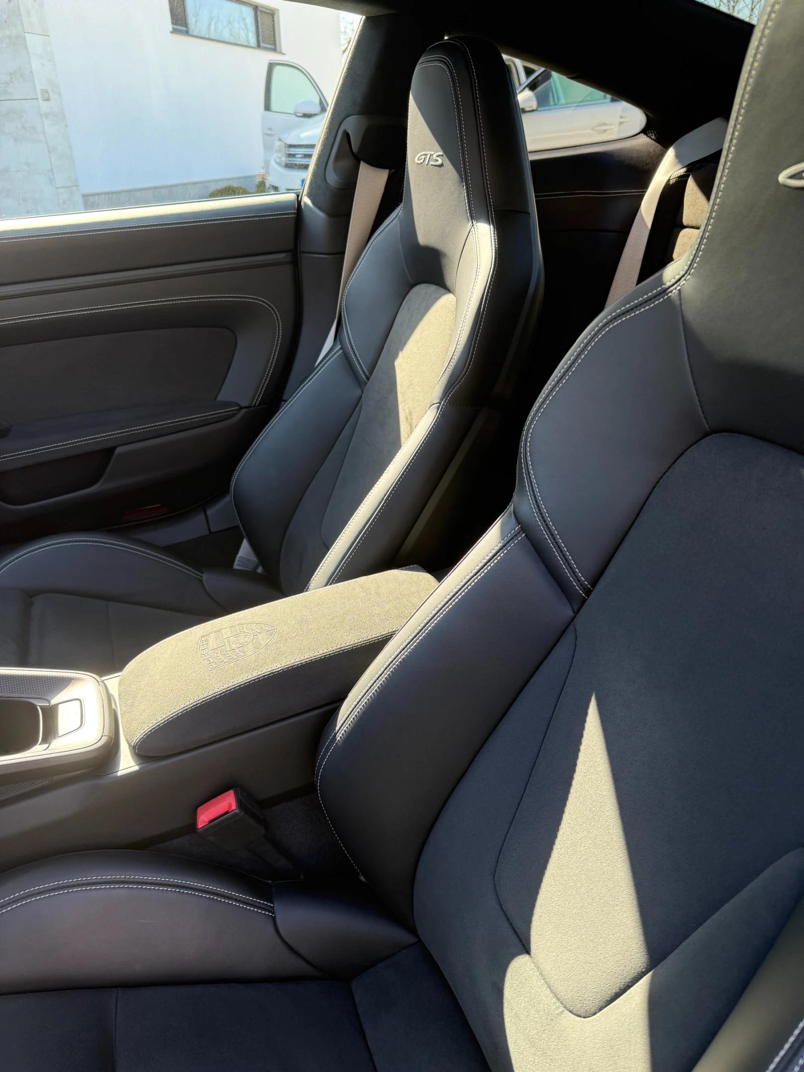 Porsche 911 4GTS | Mobile.bg � ����������� 6