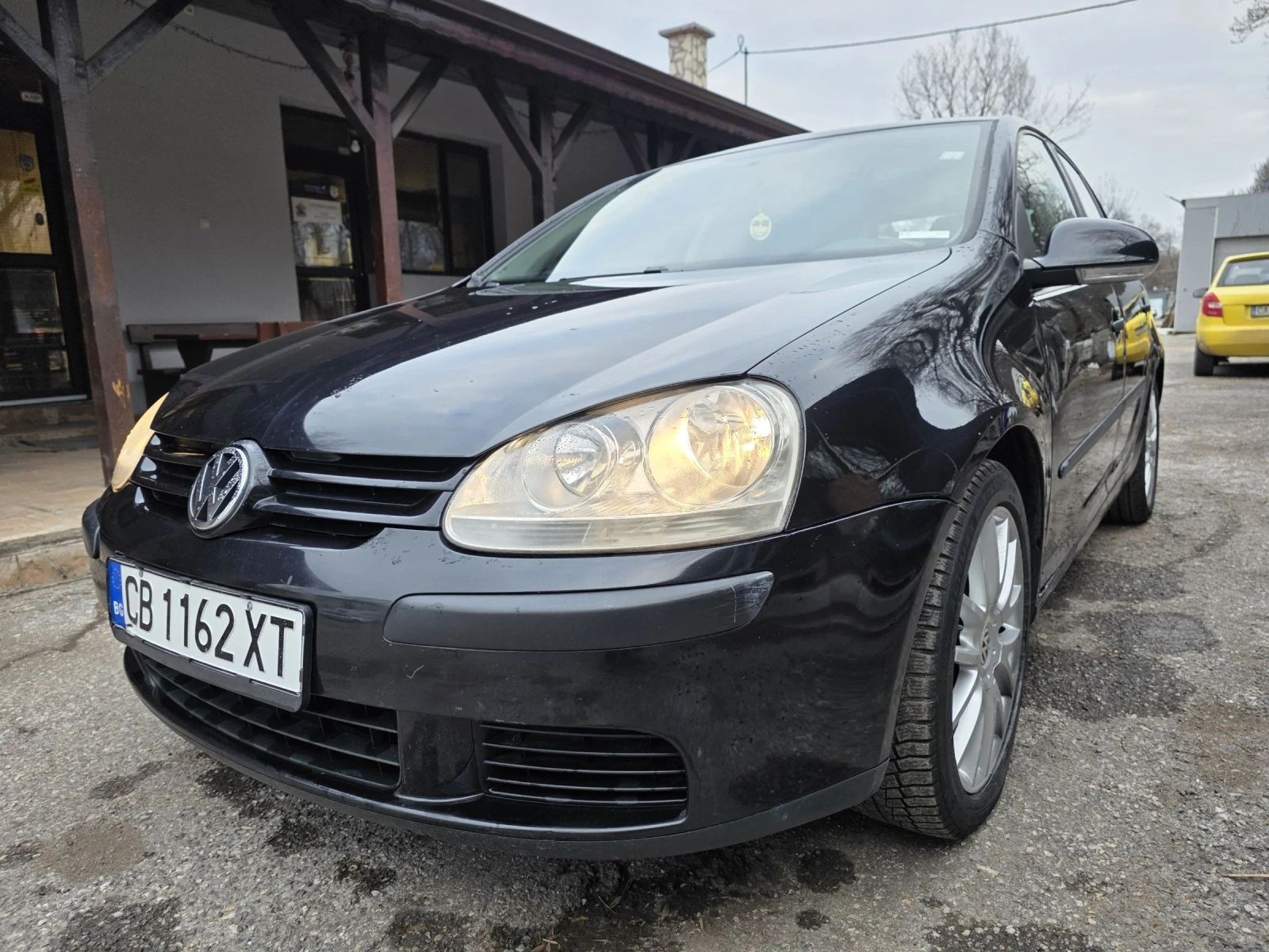 VW Golf 1.4 Бензин Климатик - изображение 4