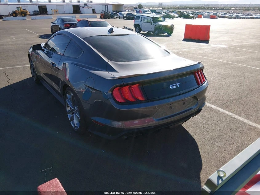 Ford Mustang 5.0l Gt Premium Fastback, снимка 3 - Автомобили и джипове - 54002354