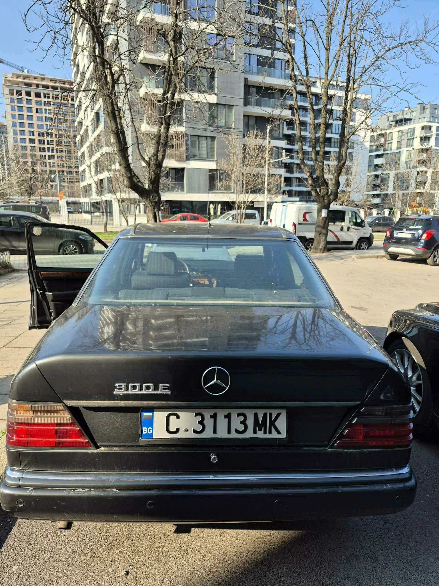 Mercedes-Benz E 200 W124, снимка 8 - Автомобили и джипове - 54247318