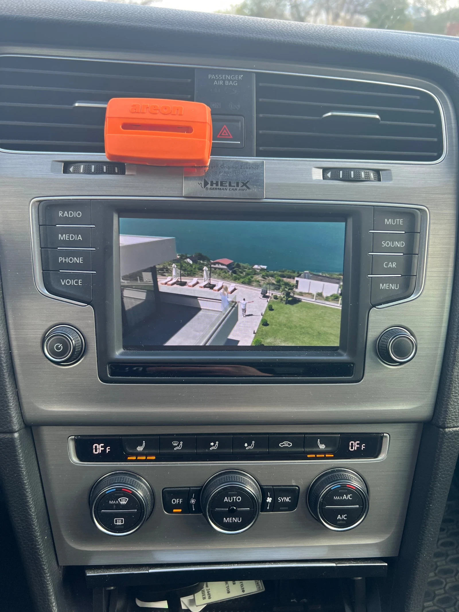 VW Golf VII R-line, снимка 11 - Автомобили и джипове - 54284339