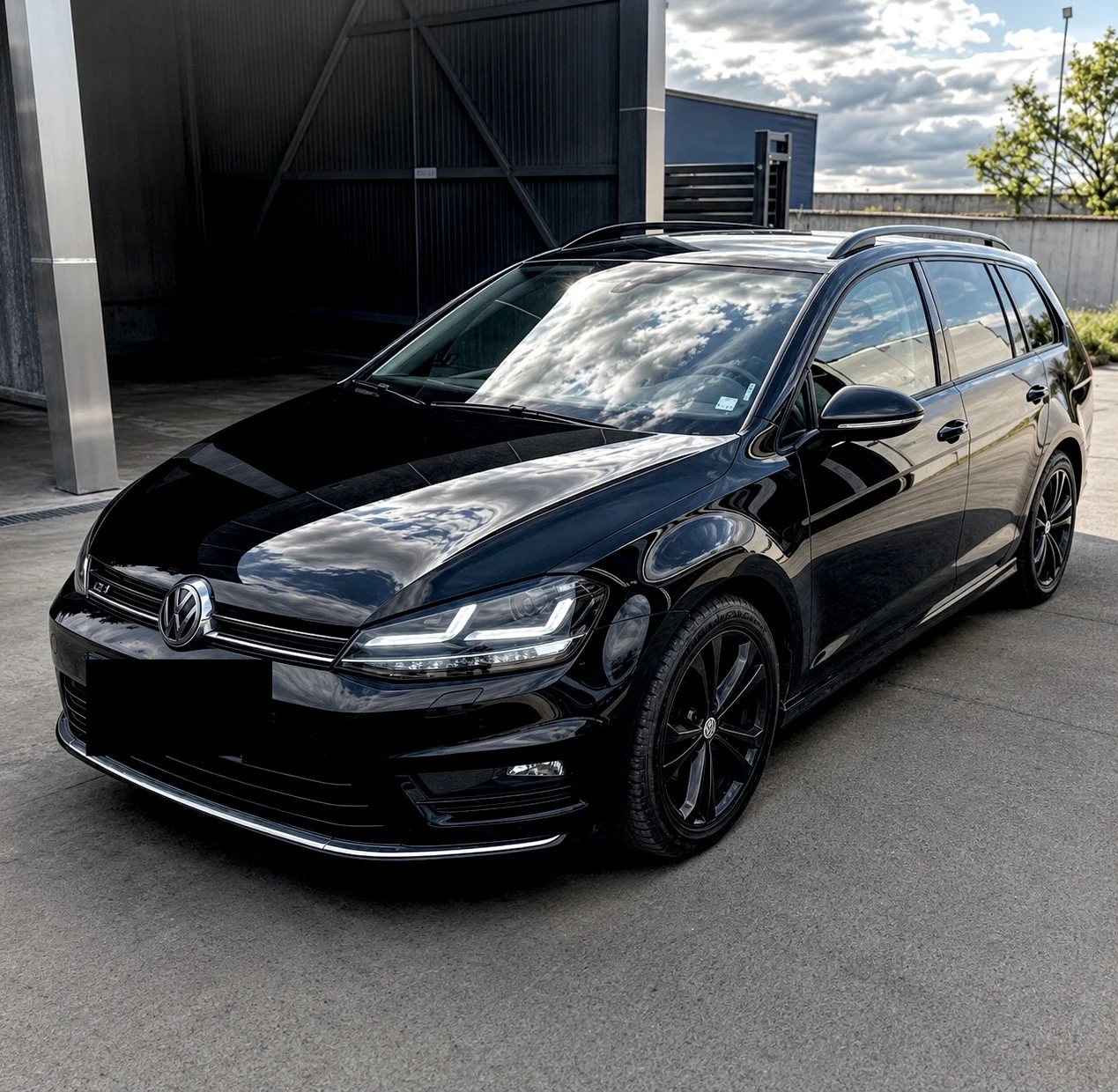 VW Golf VII R-line