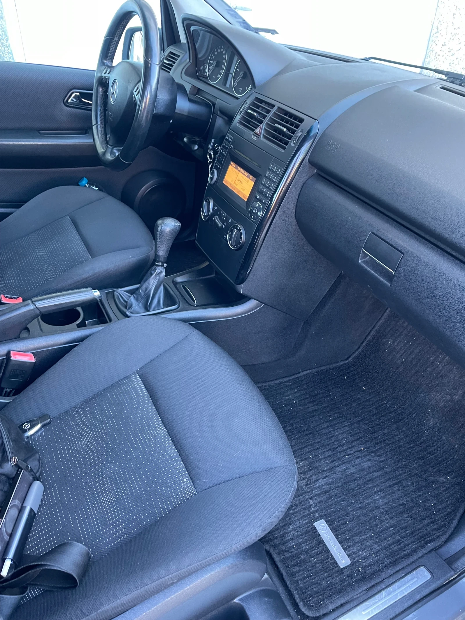 Mercedes-Benz A 180 A180 cdi, снимка 8 - Автомобили и джипове - 54461715