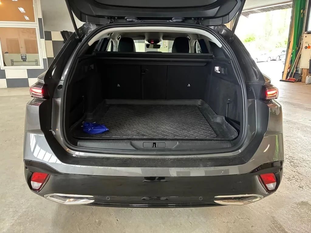 Peugeot 308 1.5 hdi aut. 131ps Allure DK, снимка 7 - Автомобили и джипове - 54649312