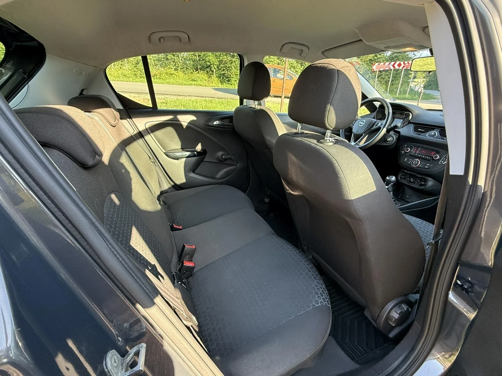 Opel Corsa 1.3 CDTI, снимка 12 - Автомобили и джипове - 54812152