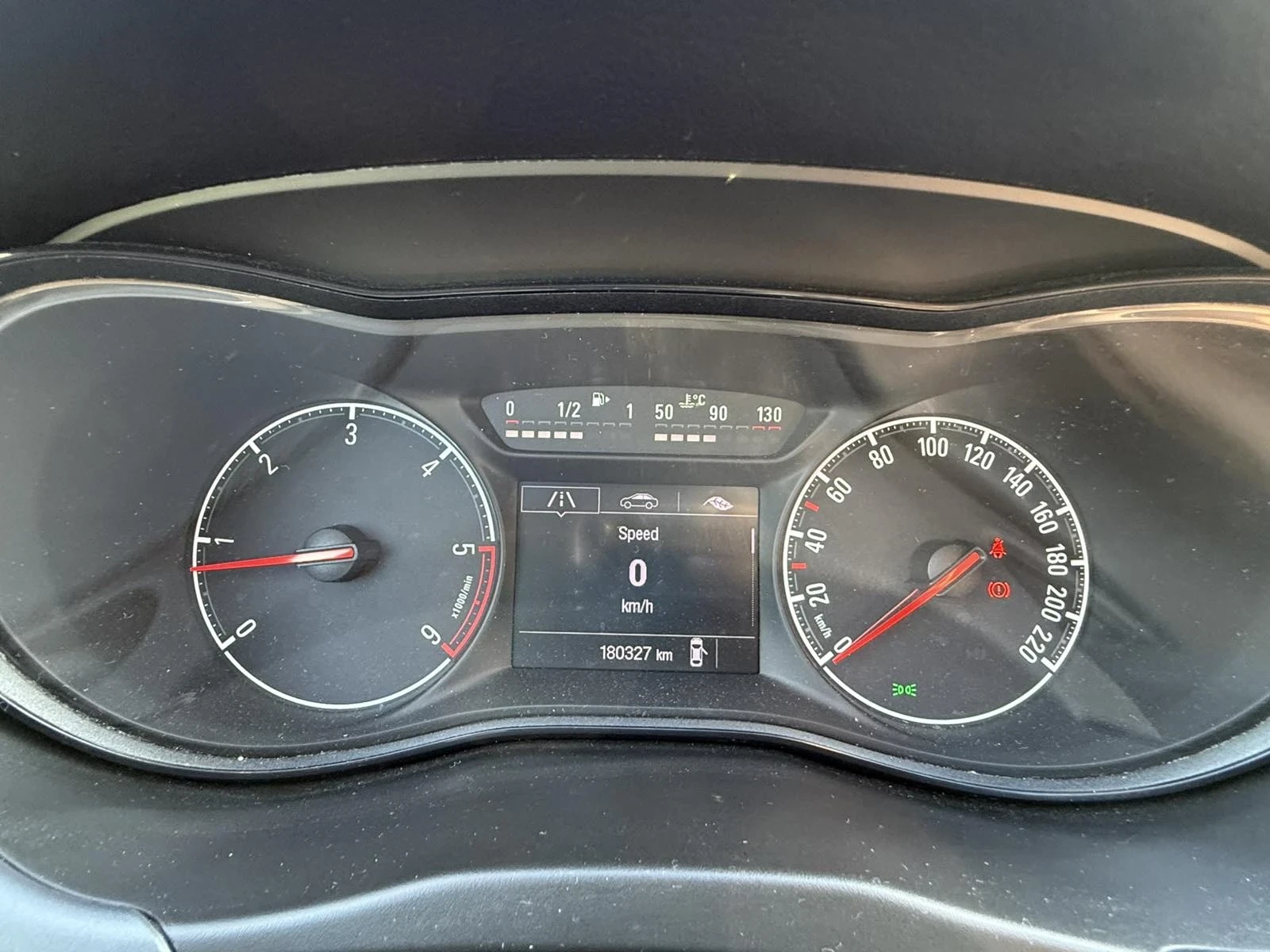 Opel Corsa 1.3 CDTI, снимка 10 - Автомобили и джипове - 54812152