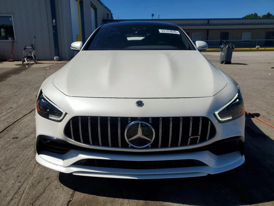 Mercedes-Benz AMG GT 43 * DISTRONIC * КЛИП НА МОТОРА, снимка 2 - Автомобили и джипове - 54849402