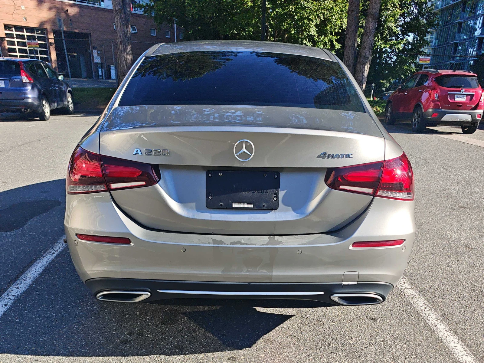 Mercedes-Benz A 220 4MATIC, снимка 5 - Автомобили и джипове - 54992434
