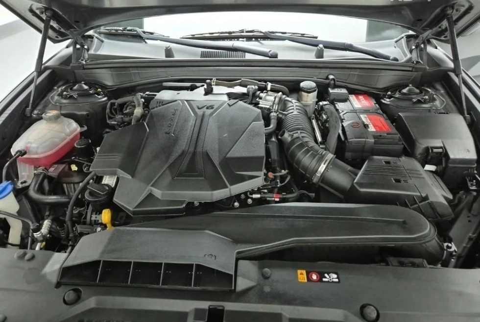 Kia K8 3.5 Prestige Фабрична Газ, снимка 6 - Автомобили и джипове - 55185640