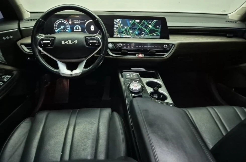 Kia K8 3.5 Prestige Фабрична Газ, снимка 10 - Автомобили и джипове - 55185640